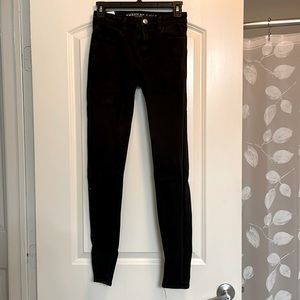 American Eagle skinny jeans. Black. Size 0 LONG